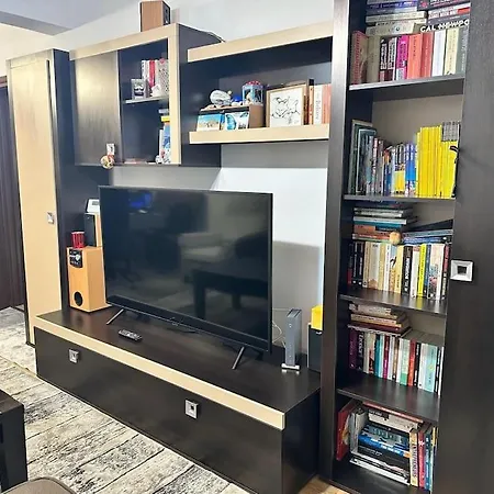 Cozy Flat Private Garden Apartment Bucharest